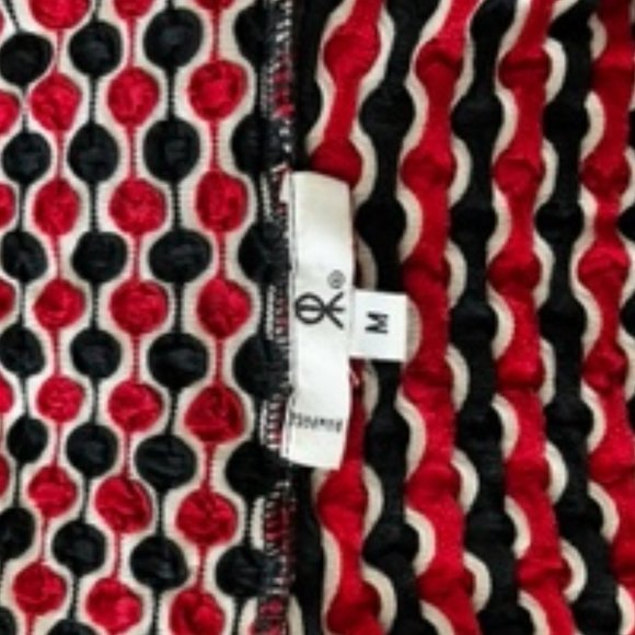Rampage Octagon Black & Red Polka Dot Style Top - Size M - Picture 6 of 6